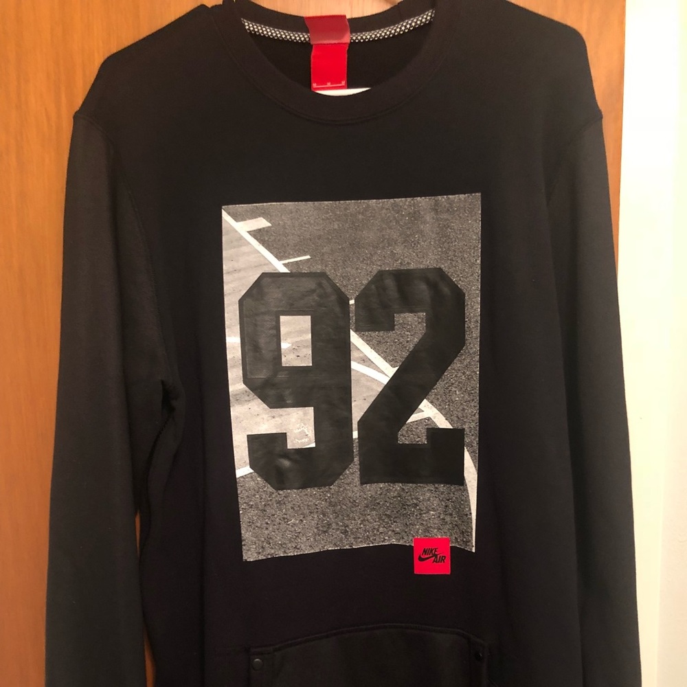 Nike athletics 92 long sweatshirt top black tall